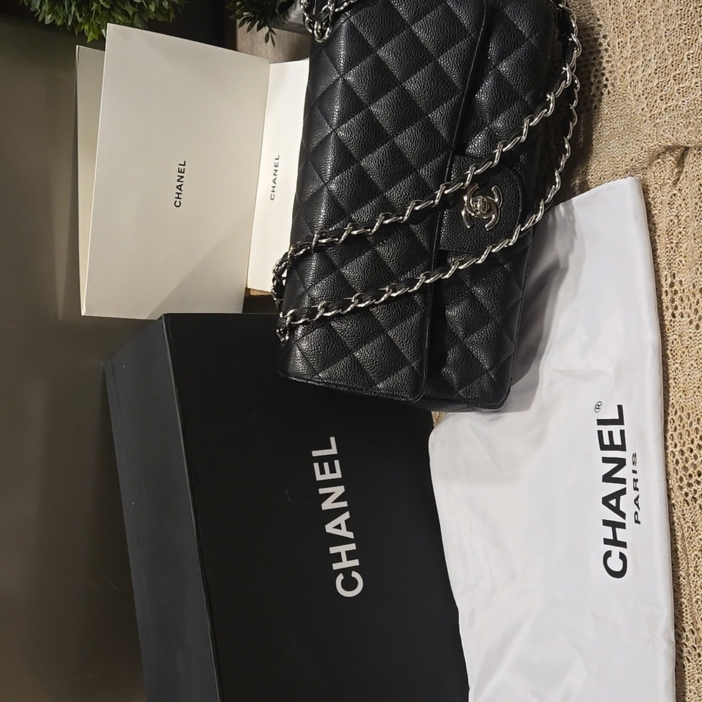 Chanel Classic Double Flap Quilted Caviar Jumbo Bag - Picture 6 of 11